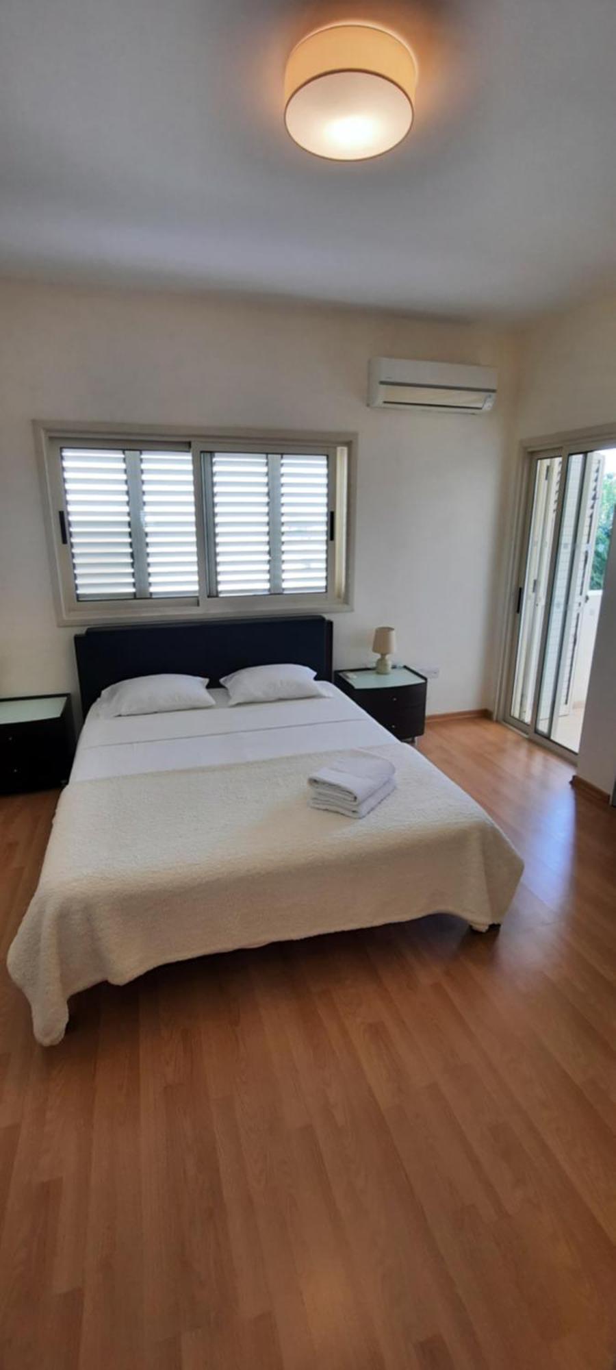 Villa Larnaca Bay Resort Вороклини Екстериор снимка