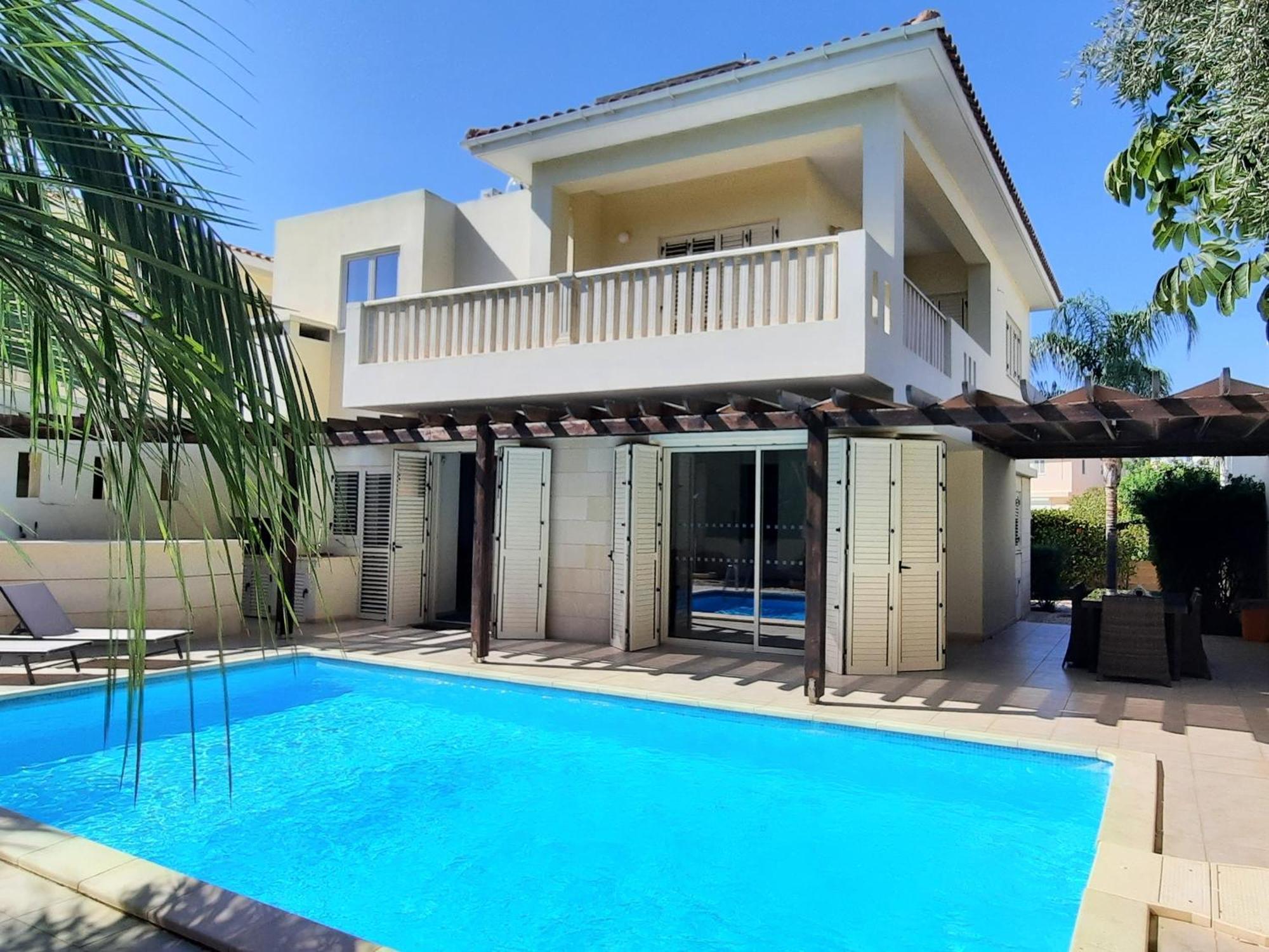 Villa Larnaca Bay Resort Вороклини Екстериор снимка