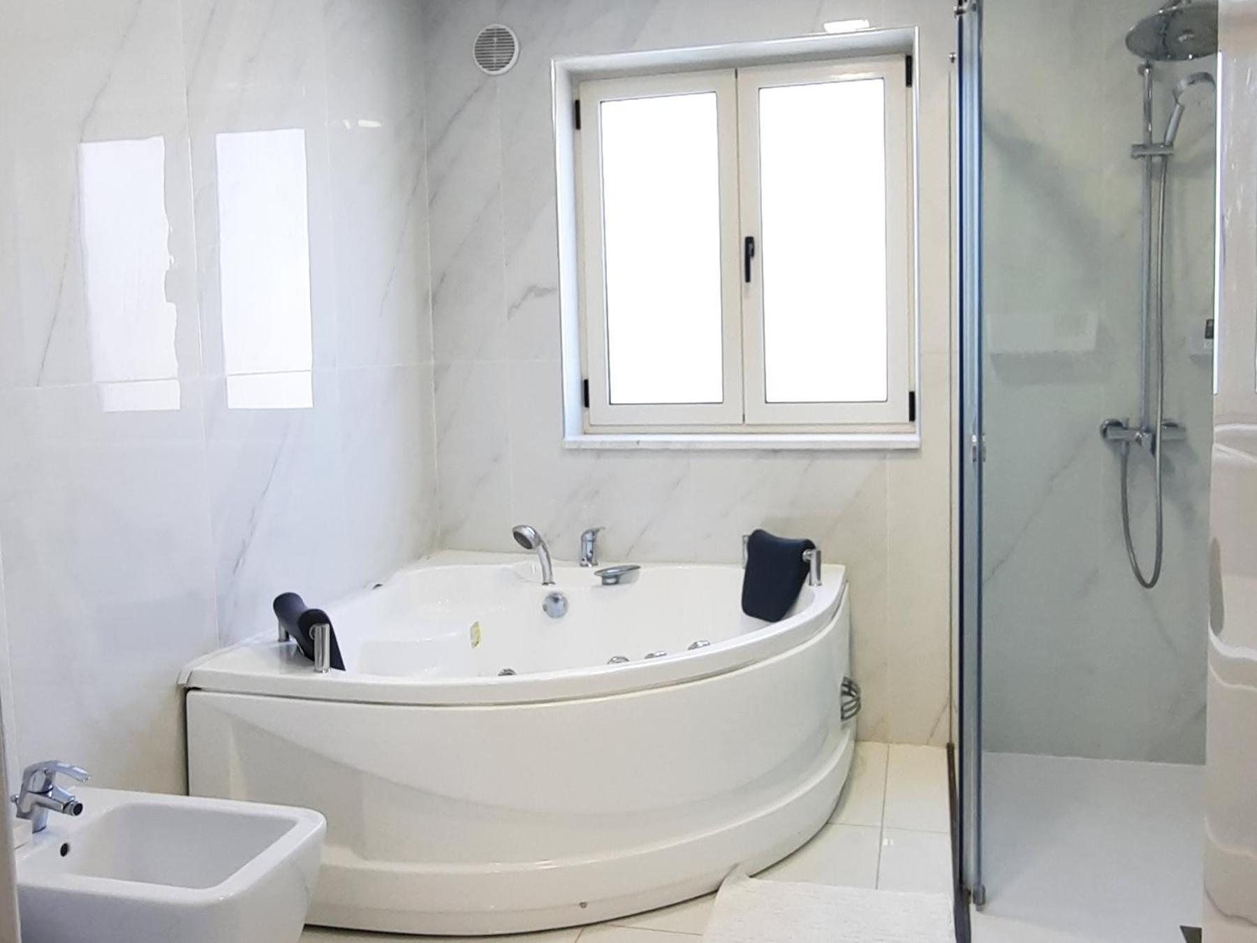 Villa Larnaca Bay Resort Вороклини Екстериор снимка