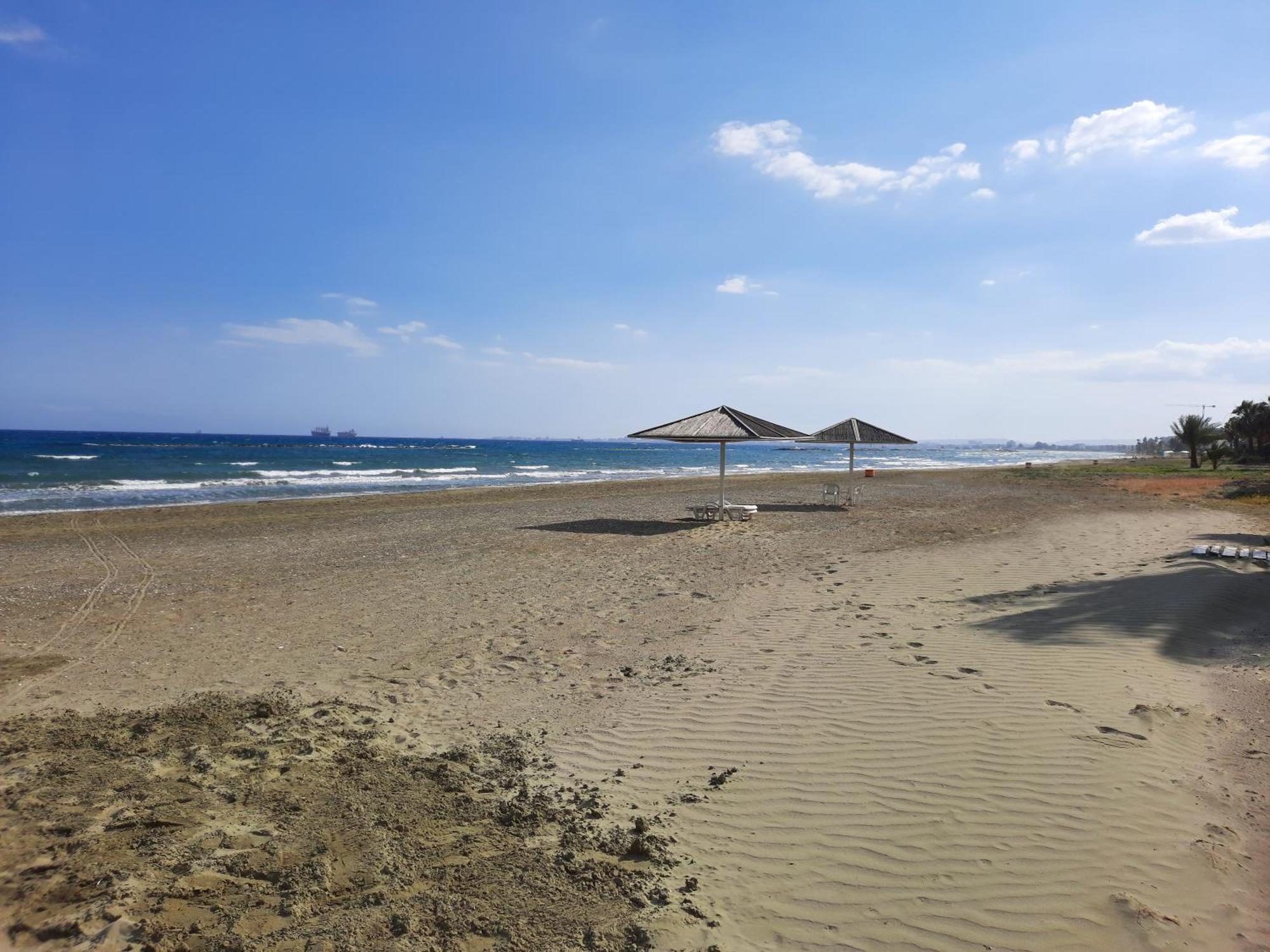 Villa Larnaca Bay Resort Вороклини Екстериор снимка
